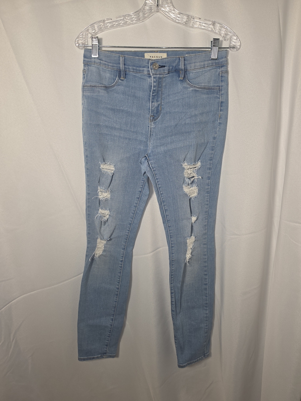 PacSun Light Wash Ripped Skinny Jeans - Women's